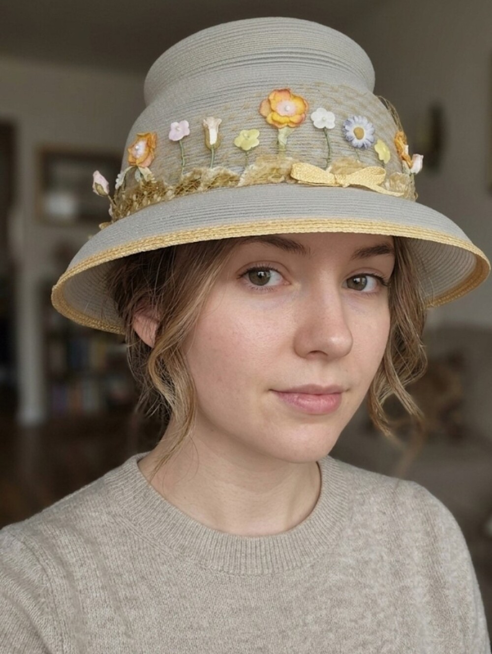 Jennifer Ouellette New York | Vintage-Style Floral Summer Cloche Hat